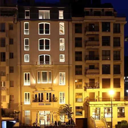 Orly A Dos Pasos De La Playa De La Concha Apartment *
