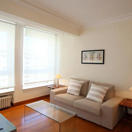 Orly A Dos Pasos De La Playa De La Concha Apartment *